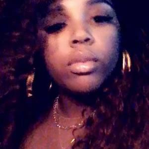 Meet your Posher, Katrina